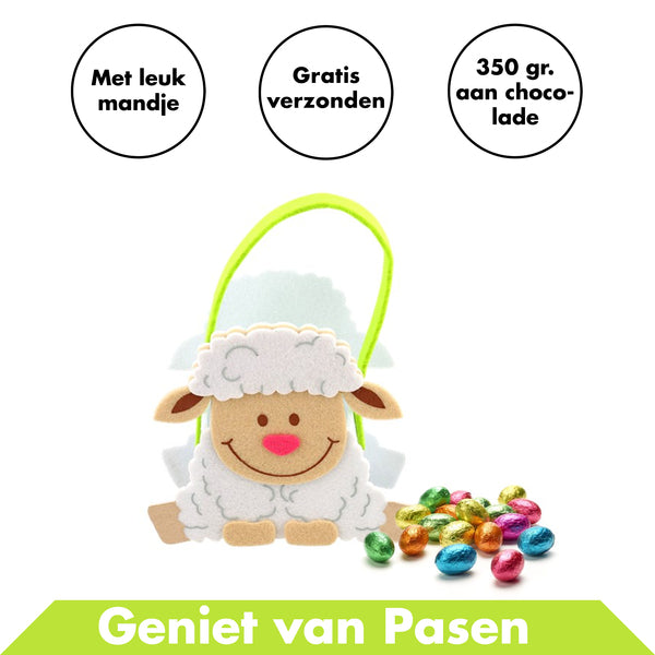 Schapenmandje met chocolade paaseitjes